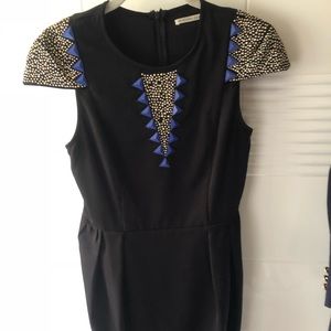 Beautiful formal dress gold studs/blue stones